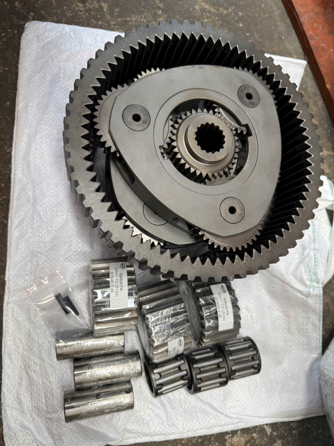 Gia công chi tiết máy và bánh răng theo yêu cầu tại xưởng Thata Vietnam